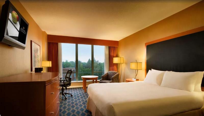 Hotel Executive Vancouver Airport Richmond